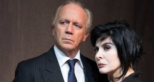 “Filumena Marturano” apre la stagione del Teatro Alfieri