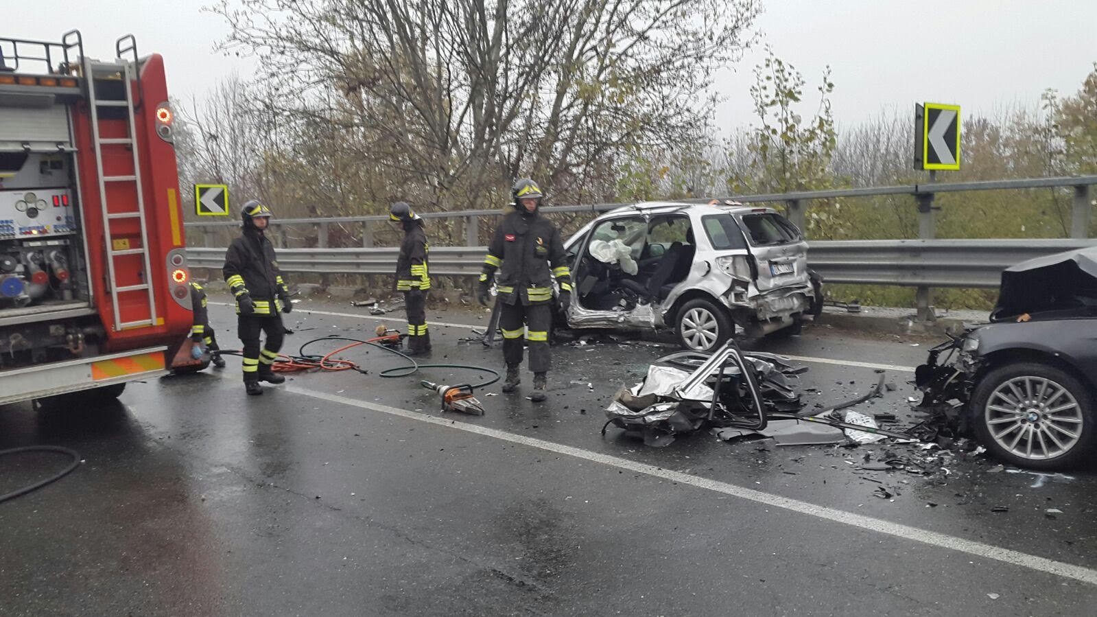 Incidente tra tre auto a Valenza: 27enne ricoverato ad Alessandria ma non in pericolo di vita