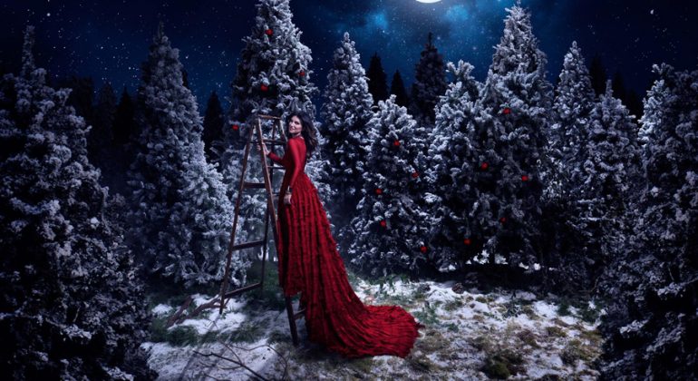 A Natale quest’anno vi accompagnerà Laura Pausini