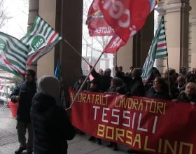 Uniti per la Borsalino: lavoratori, sindacati e istituzioni insieme per salvare la storica azienda