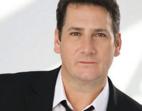 Atmosfere natalizie con i concerti di Tony Hadley