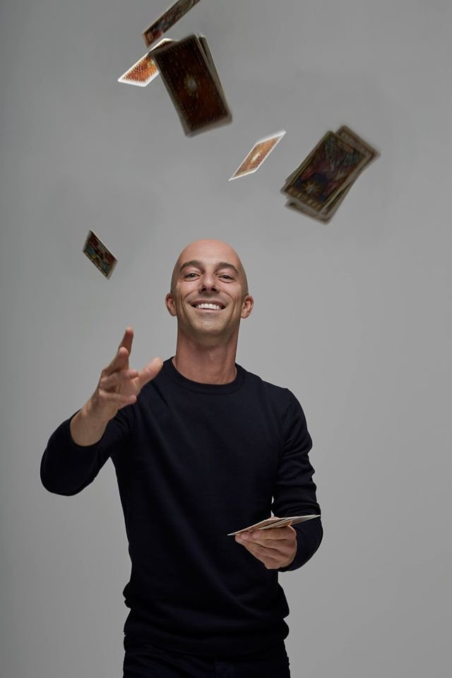 Fabio Marelli presenta “Castelli di carte” su Radio Gold
