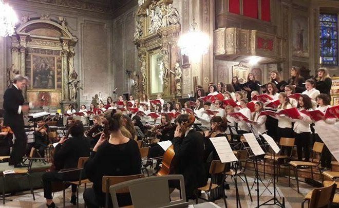 Un folto pubblico e tanti applausi al Duomo di Valenza per il concerto di Natale