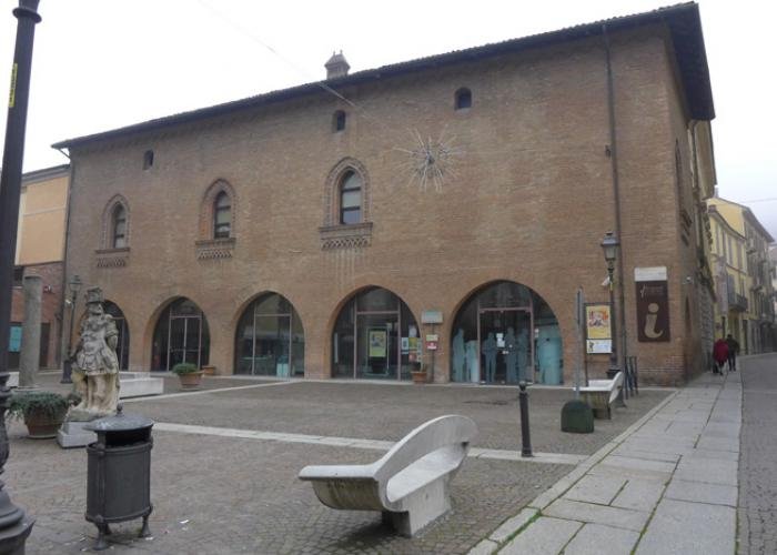 Palazzo Guidobono ospita la mostra sul risparmio nella realtà tortonese