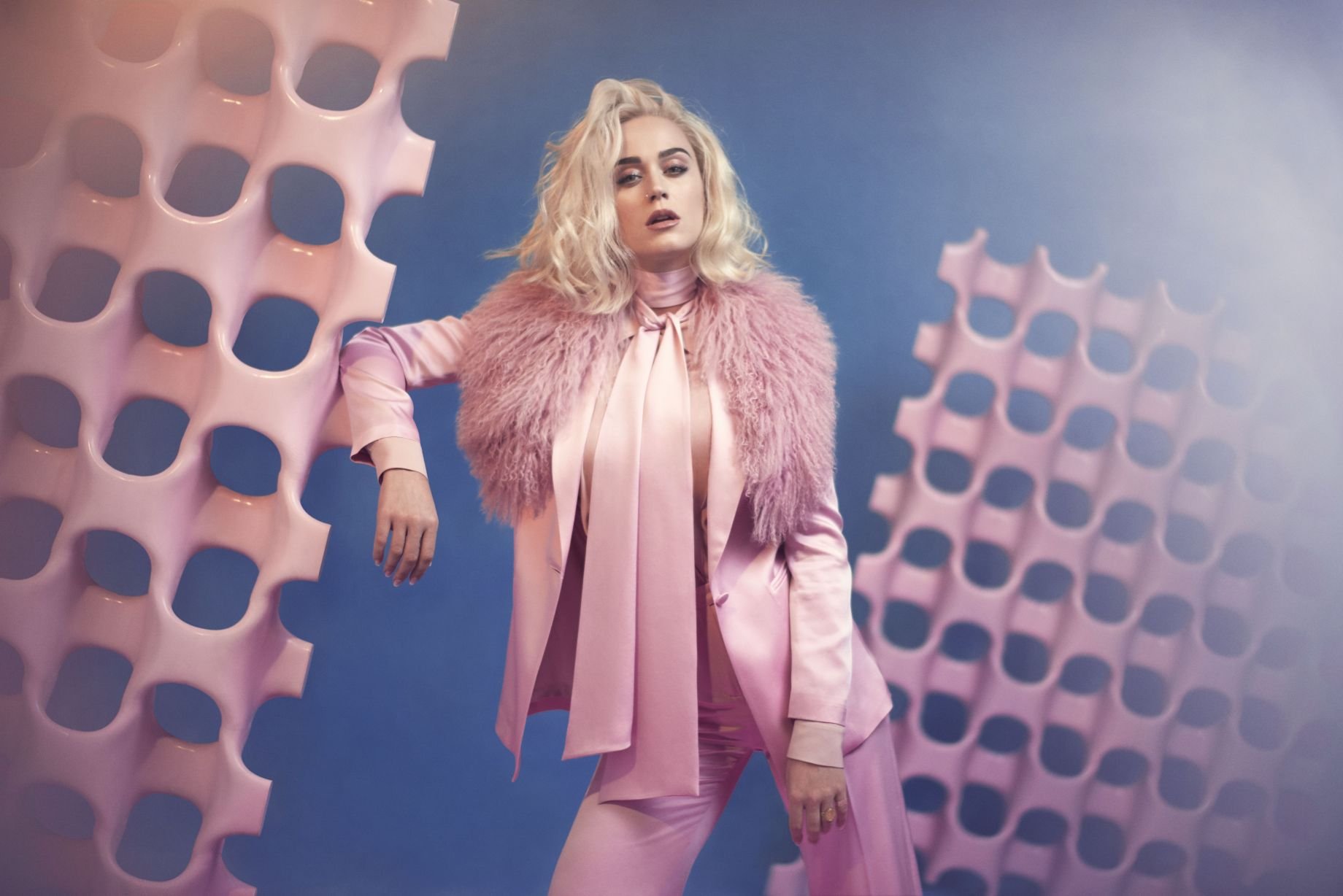 Ecco “Chained to the rhythm” di Katy Perry
