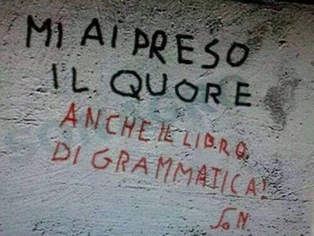 “I giovani non sanno più scrivere”. L’italianista Gian Luigi Ferraris: “si deve tornare a studiare con rigore la grammatica”