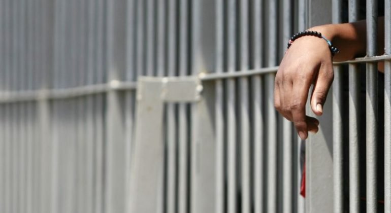 Garante detenuti: “Molti casi di detenuti positivi al Covid-19 e a San Michele sovraffollamento del 130%”