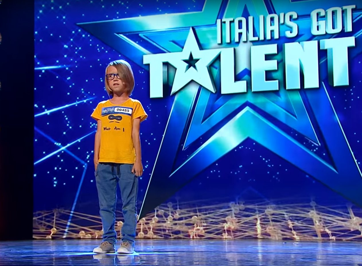 A Italia’s Got Talent tutti in piedi per Manuel e le sue ambulanze