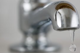 “Usate l’acqua con parsimonia”: nei paesi l’invito a non sprecarla