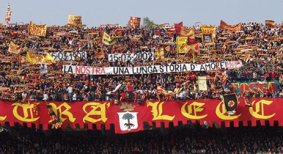 Entusiasmo alle stelle e novità tattiche: il Lecce è pronto per i grigi