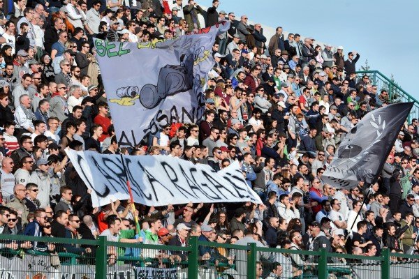 Un Moccagatta tutto grigio contro il Lecce: curva Nord già sold out