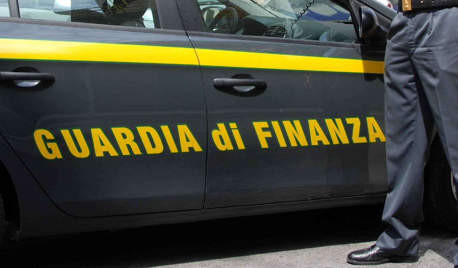 Guardia di Finanza Alessandria scopre un giro d’affari illecito di 68 milioni di euro: sei arresti
