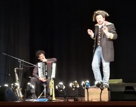 Shakespeare al bar o a teatro. Recensione di “0tello unplugged” a Bistagno