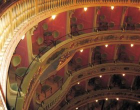 Teatro, musica e tradizione oggi in provincia