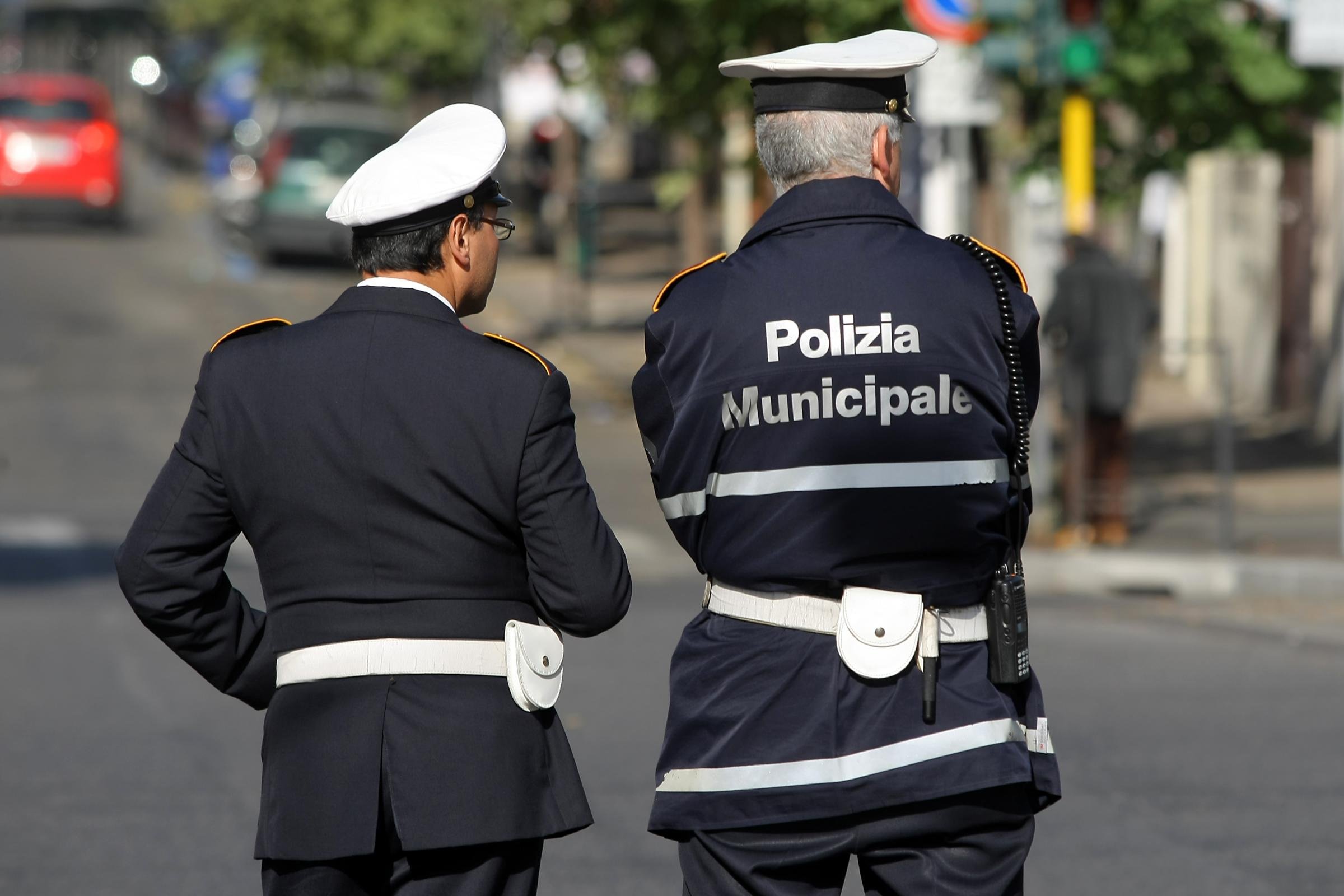 Polizia e vigili urbani insieme nei controlli a Novi Ligure