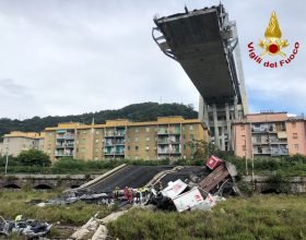 Ponte Morandi: continua senza sosta l’attività dei Vigili del Fuoco