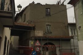 Collassa tetto di abitazione a Parodi Ligure