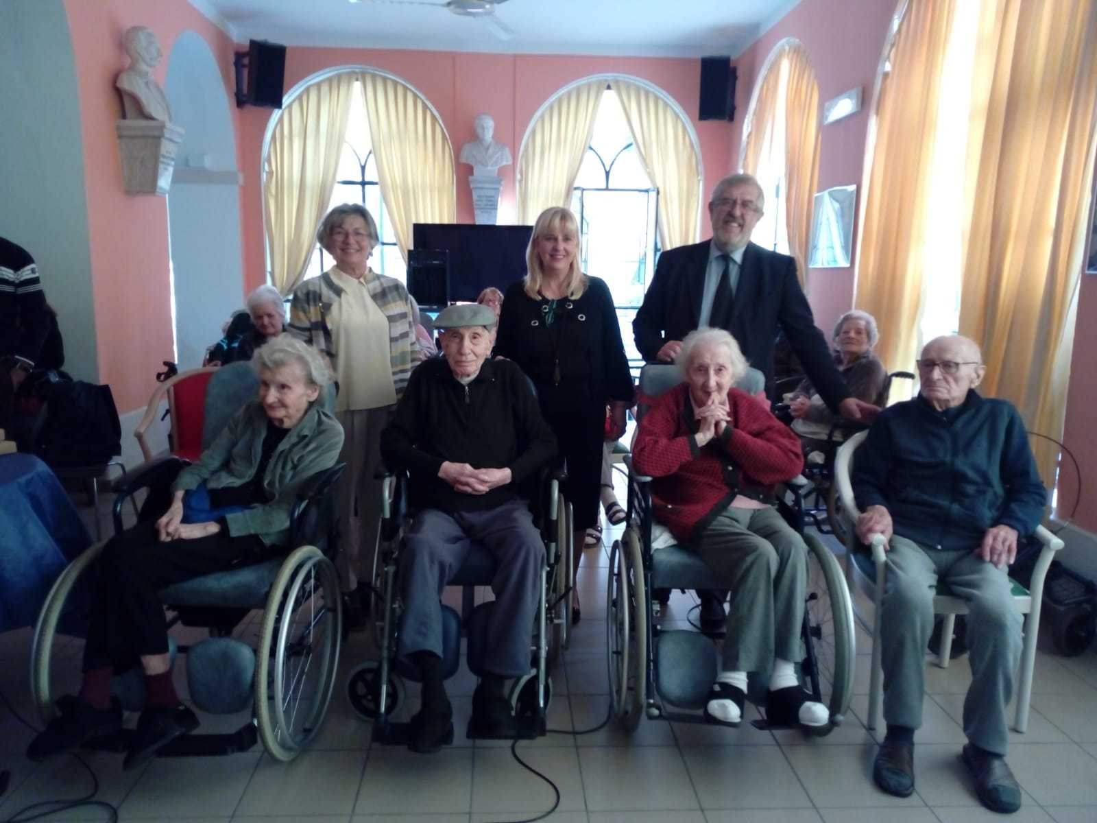 Valenza festeggia i centenari: “Impegno per l’Uspidalì grande e presente”