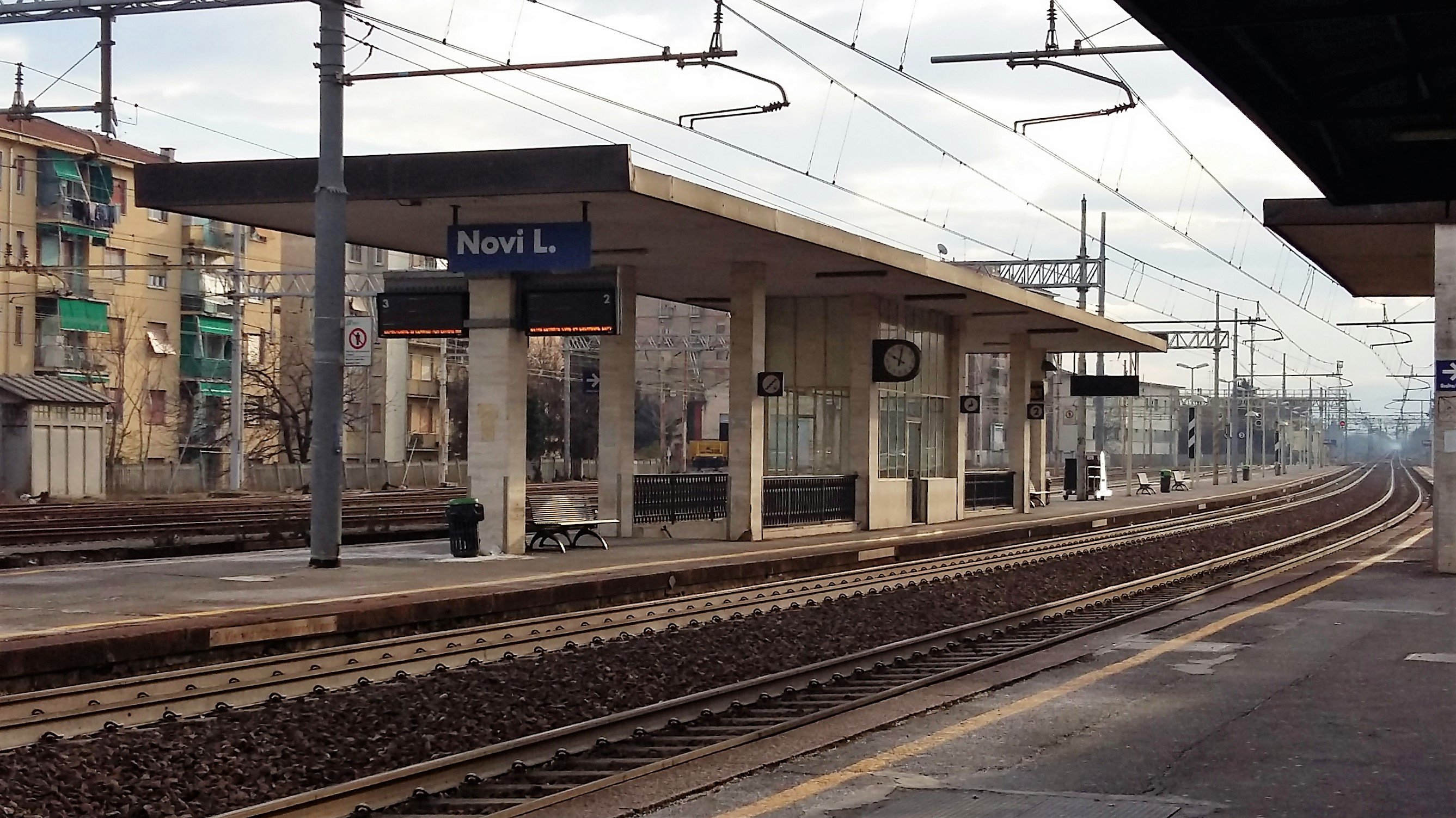 Tragedia alla stazione di Novi Ligure. Uomo di 76 anni muore travolto da treno