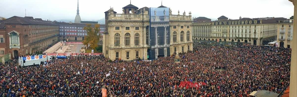 Da Torino il messaggio di oltre 30mila persone: “Sì a grandi opere”