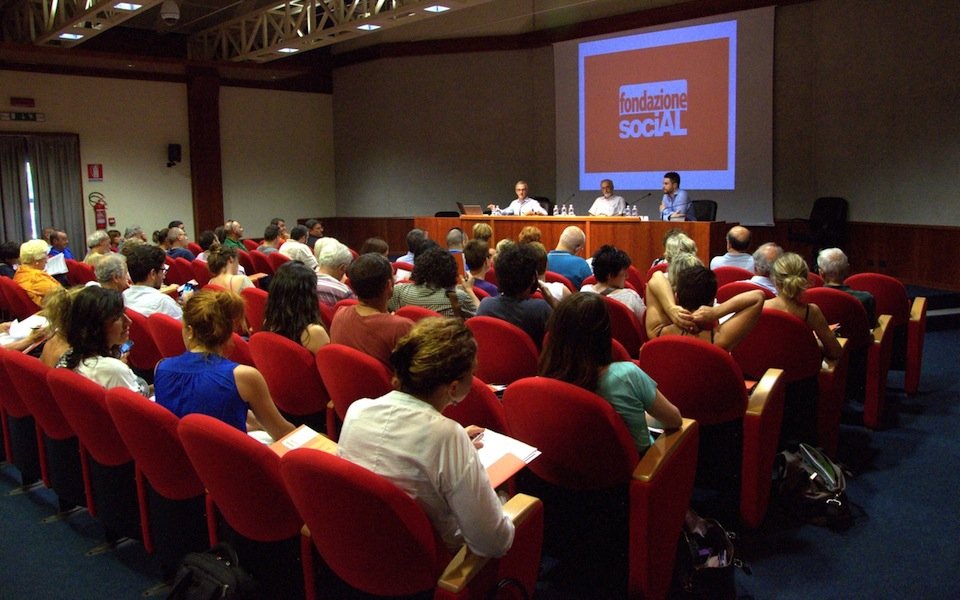 Dialogo con Social: la Fondazione si racconta attraverso i progetti sostenuti