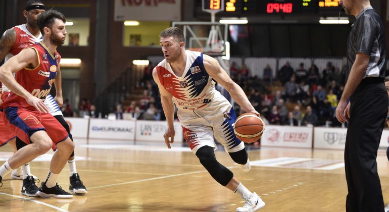 Basket: la Junior Casale si rinforza con Dalton Pepper