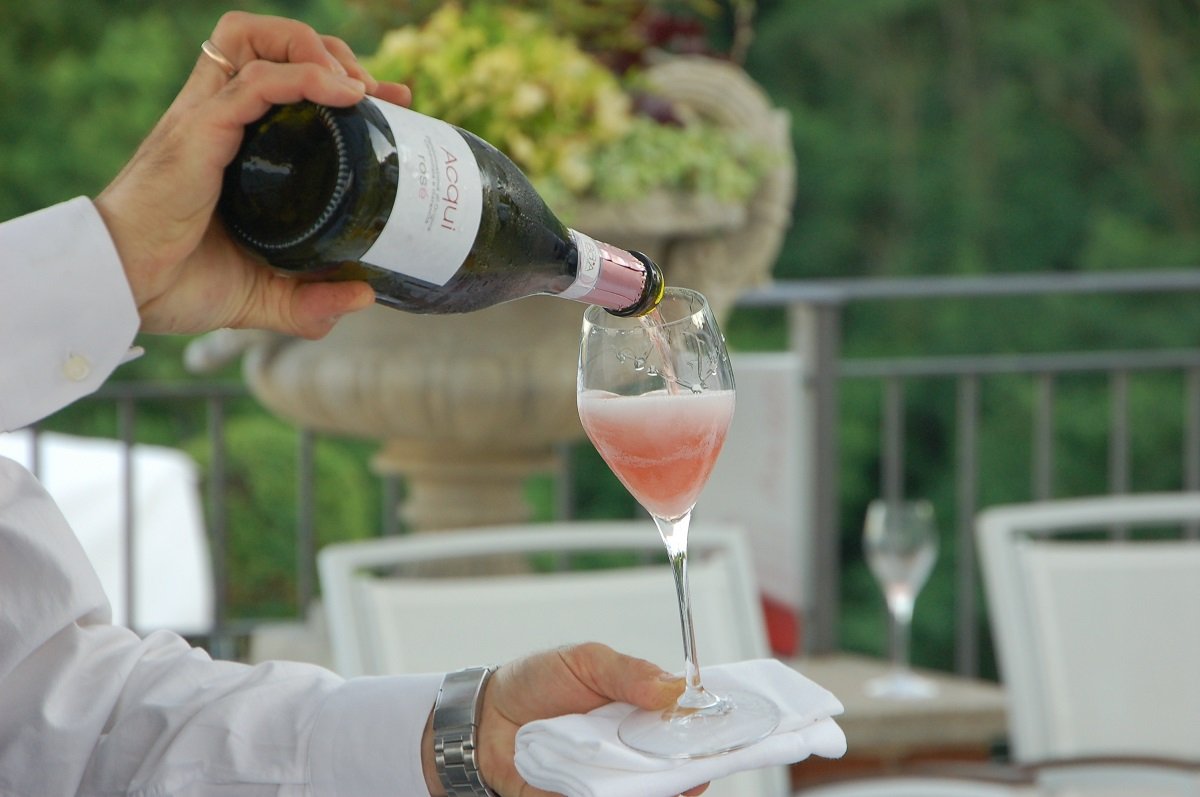 L’Acqui Docg “Rosé” ora si potrà imbottigliare anche fuori dal Piemonte