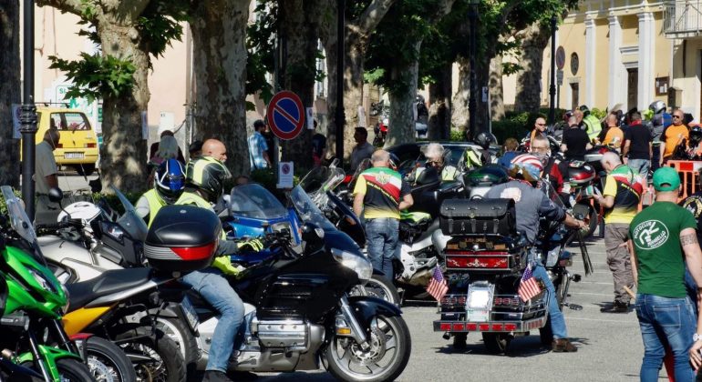 Tourist Rally Alle Porte del Monferrato: oltre 200 centauri a Mirabello