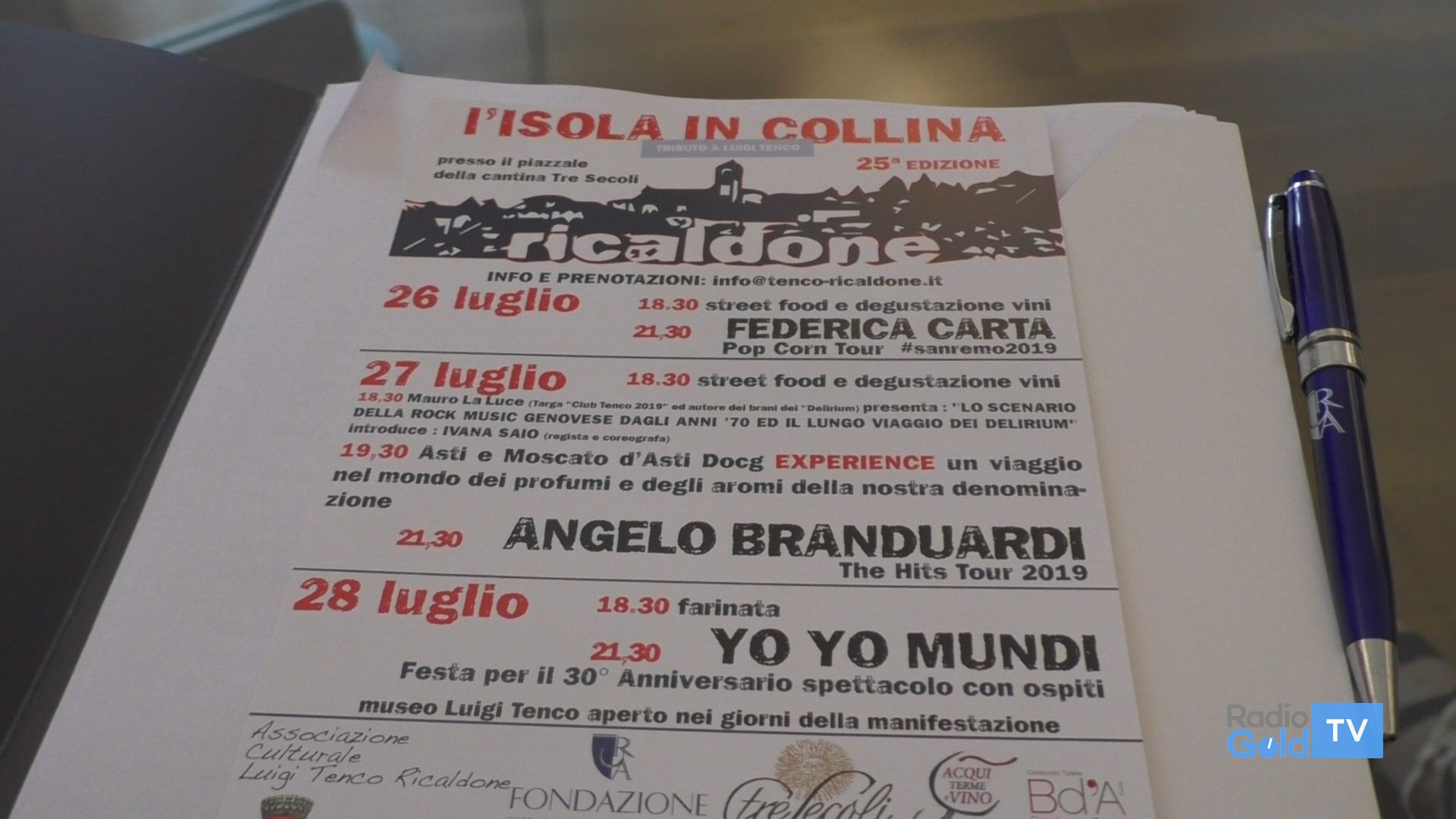 L’Isola in Collina porta a Ricaldone Federica Carta, Angelo Branduardi e Yo Yo Mundi