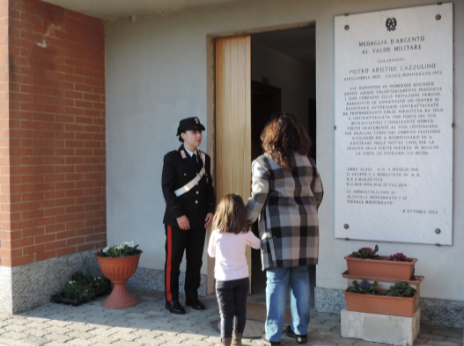 I Carabinieri in difesa delle donne: due uomini denunciati