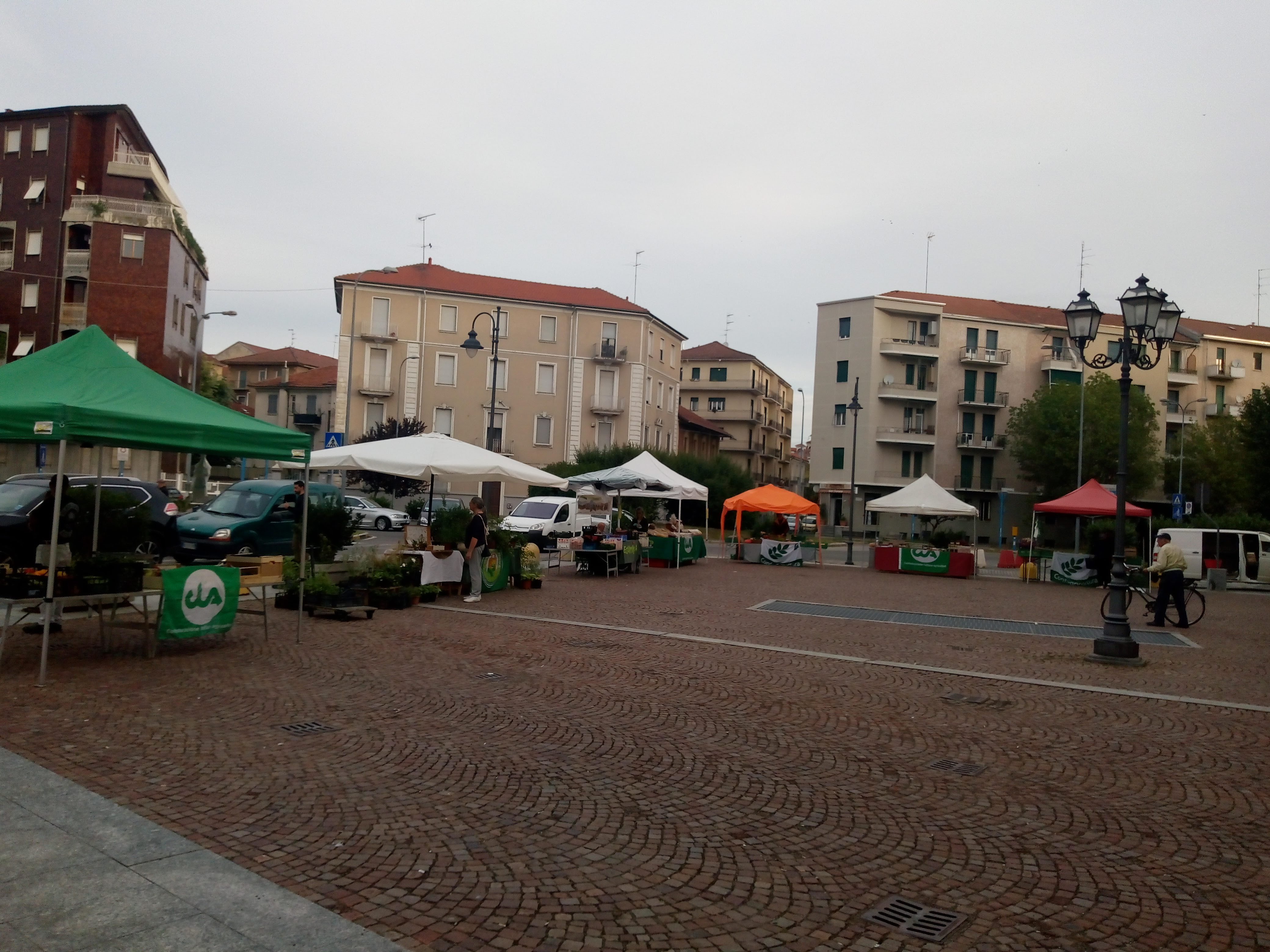 Al Borgo Città Nuova di Alessandria aperto il nuovo mercato agricolo