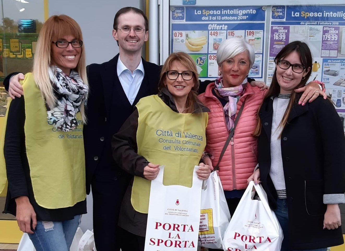 Con ‘Porta la sporta 2019’ raccolte 1.500 borse da consegnare ai poveri