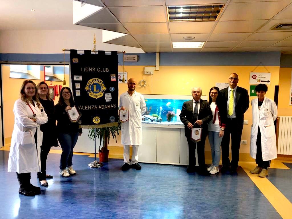 Ospedale Infantile: Lions Valenza dona un acquario alla Pediatria