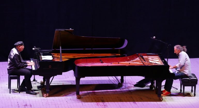 Stefano Bollani e Chucho Valdes in Piano a Piano a Torino