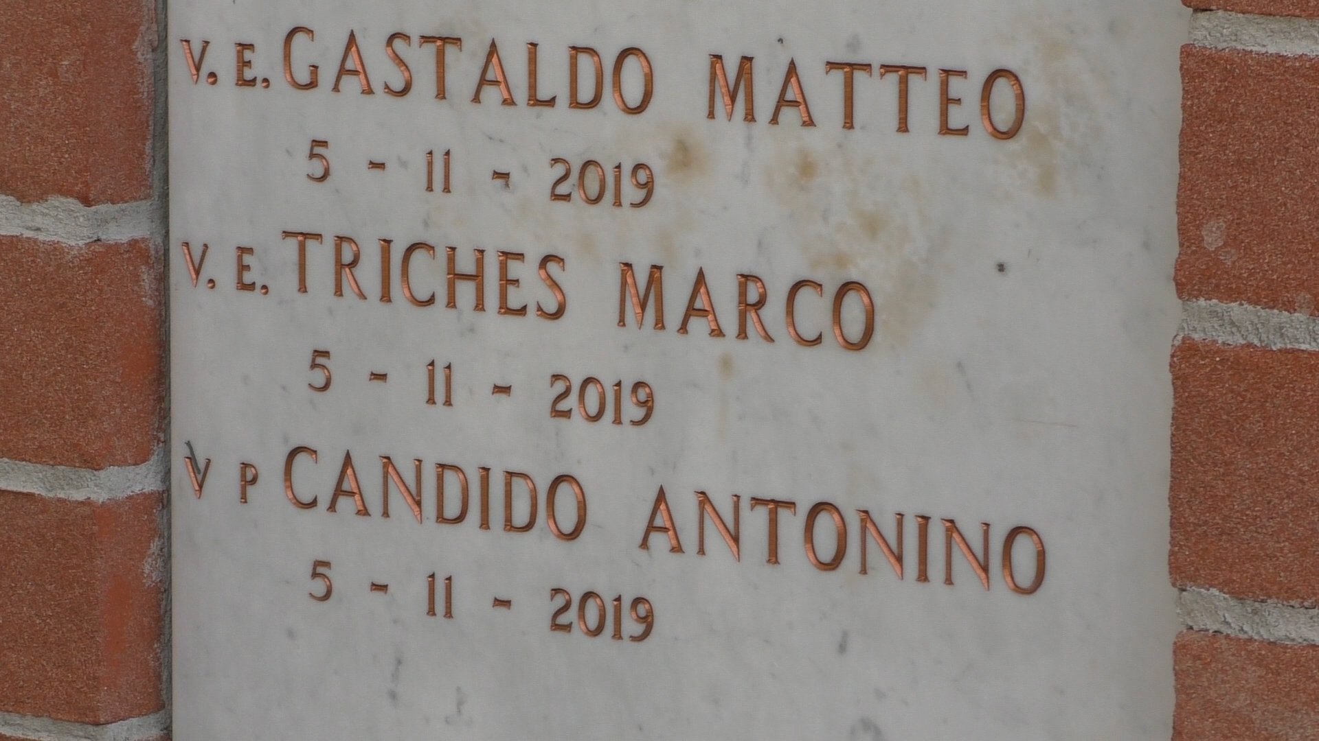 Vigili del Fuoco celebrano Santa Barbara e ricordano Matteo, Marco e Nino