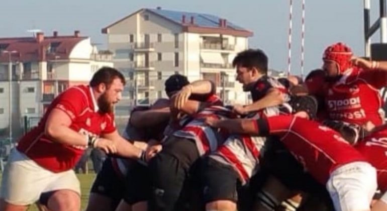 Monferrato Rugby travolto a Piacenza: la mischia emiliana è troppo forte