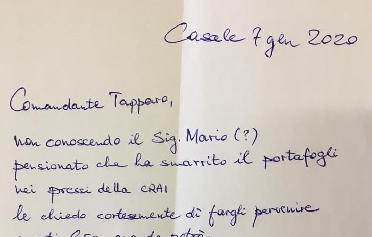 Cittadino ai Carabinieri: “Consegnate questi 50 euro al pensionato, ne ha più bisogno di me”