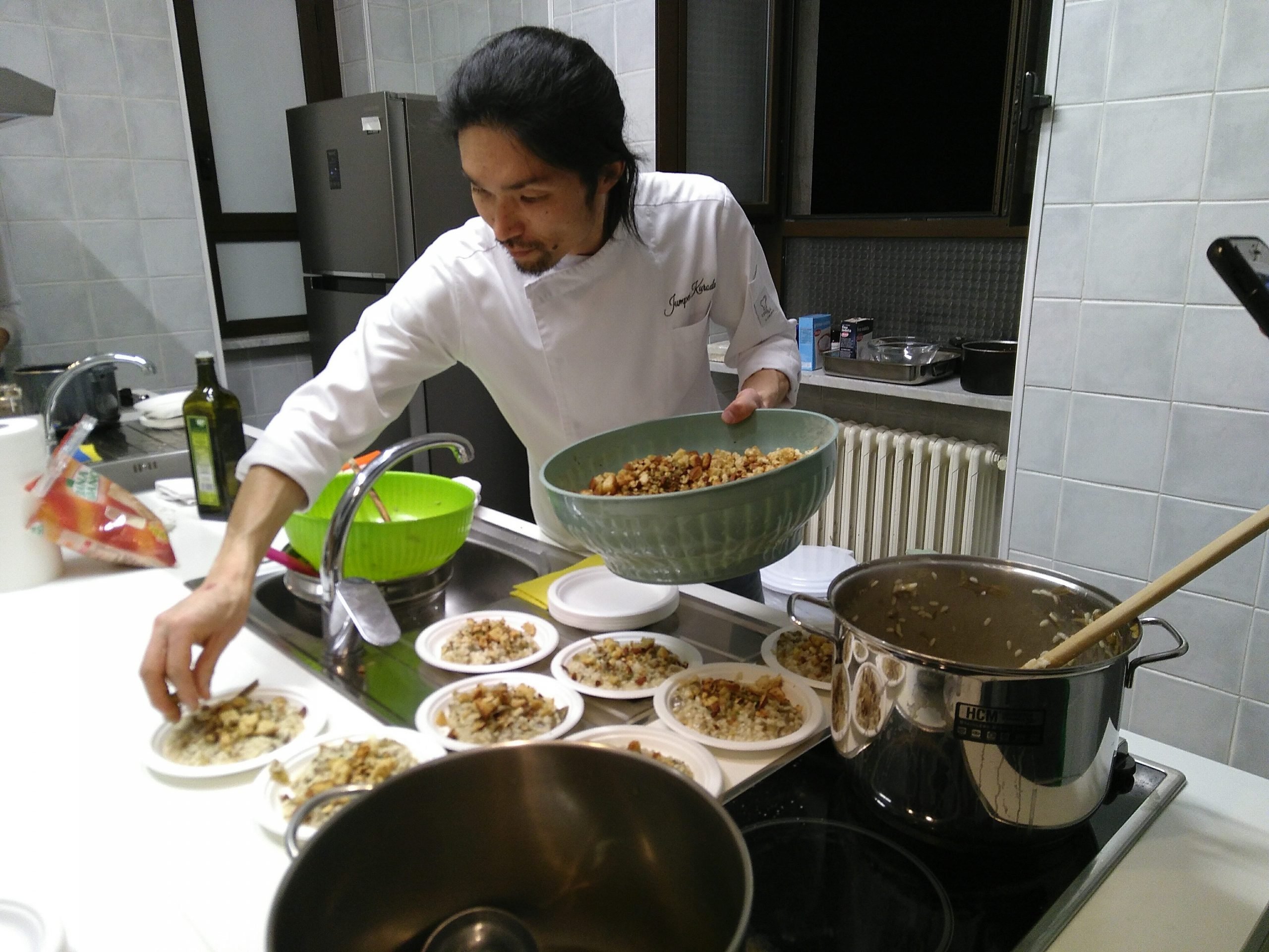 All’ostello femminile stage dello chef Jumpei Kuroda contro lo spreco