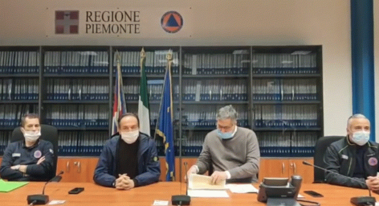 Cirio: “La vera sfida del Piemonte sarà creare posti di terapia intensiva per salvare più vite possibili”