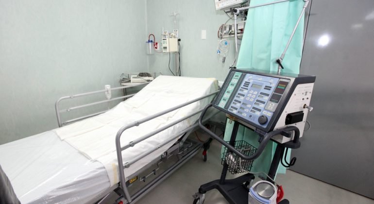 Coronavirus: aumentano i posti letto di terapia intensiva negli ospedali