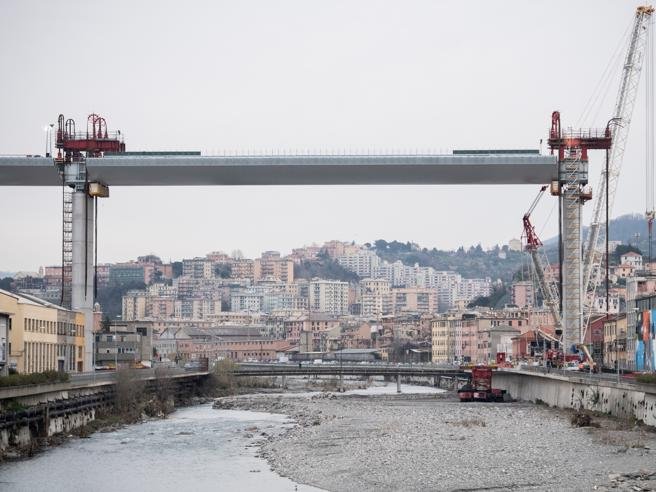 Modifiche alla circolazione ferroviaria per il varo della travata del nuovo ponte di Genova
