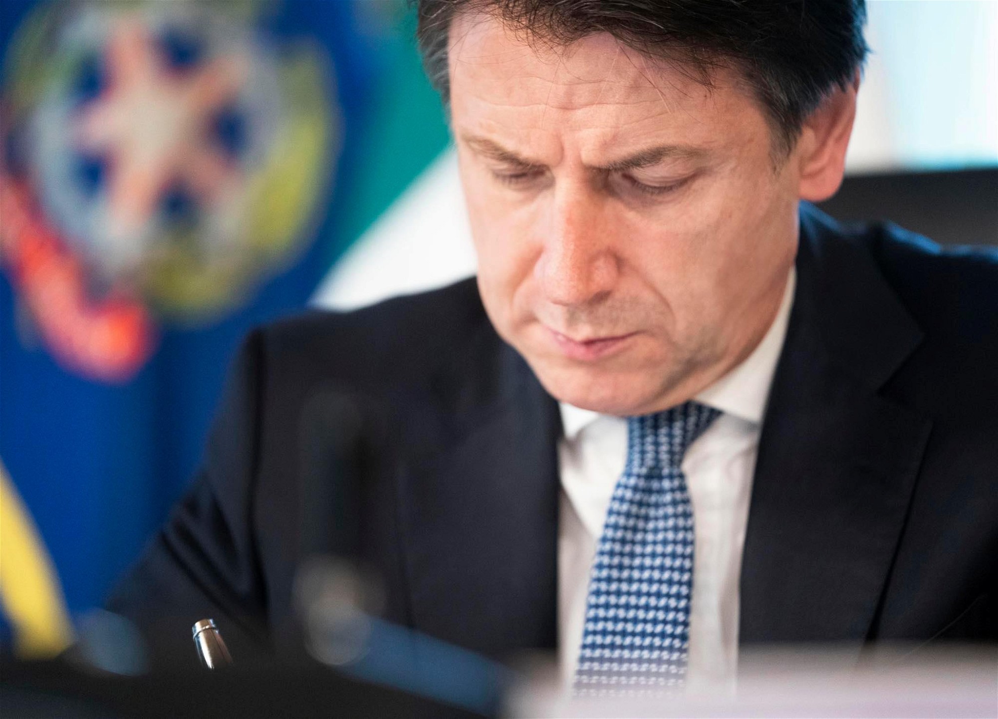 Conte: “Il 4 maggio l’Italia inizia a riaprire con un piano differenziato per Regioni”