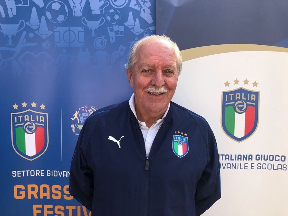 Addio a Vincenzo Rolando: il professore di ginnastica che ha insegnato calcio a generazioni di ragazzi