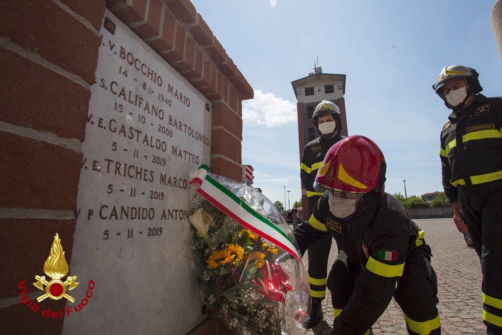 Sei mesi dopo i Vigili del Fuoco ricordano i tre pompieri caduti a Quargnento