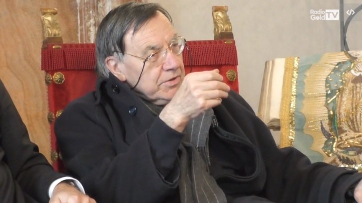 A S. Michele la festa di compleanno di Don Ivo: “Se qualcuno vuole qualcuno dei miei 79 anni passi in sacrestia”