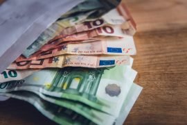Decreto Aiuti 2022: ecco a chi spetta il bonus famiglia da 200 euro e gli altri aiuti