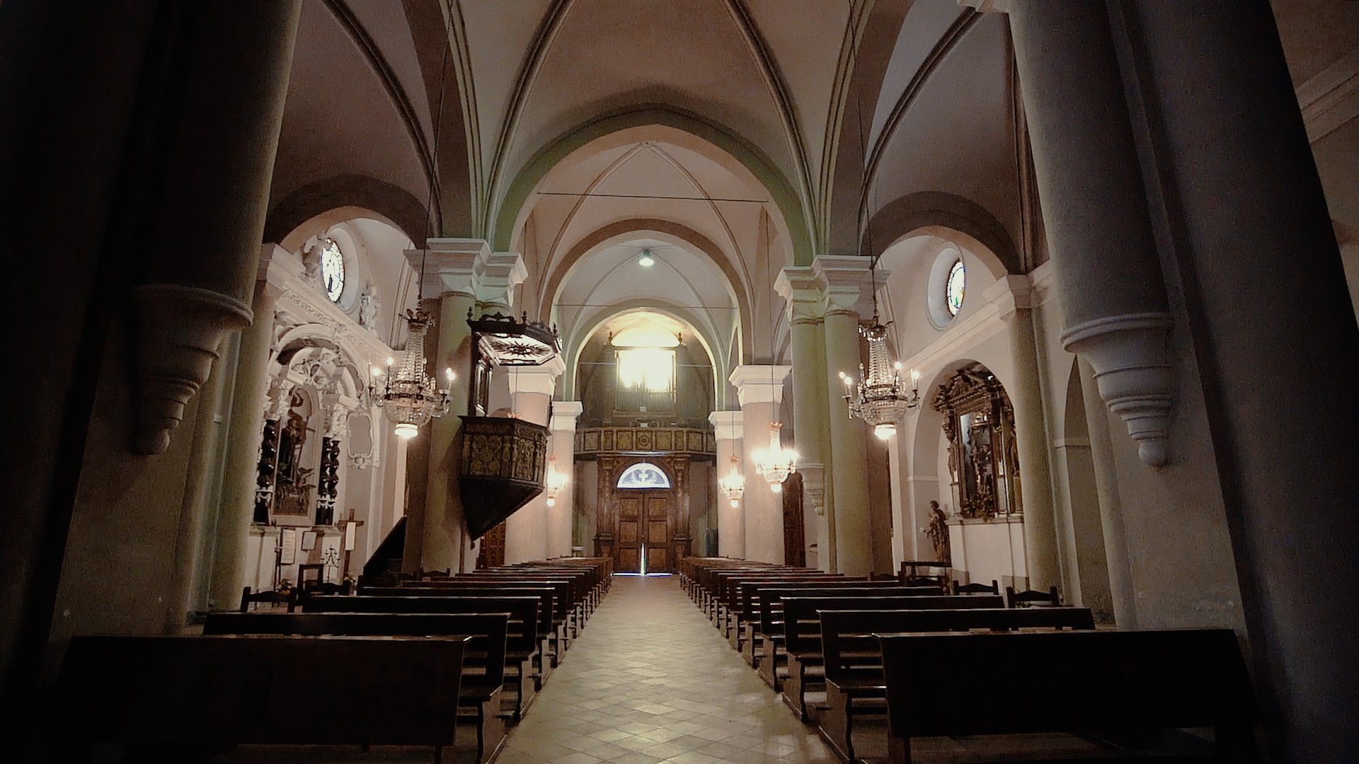La chiesa di San Martino a Castellazzo Bormida: i suoi mille anni e la tomba con i famigliari di San Paolo della croce