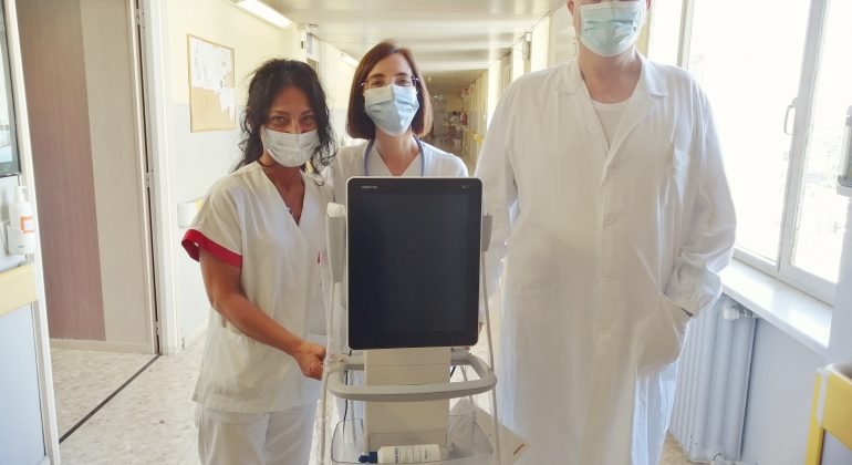 Raccolta fondi Solidal: donato un nuovo ecografo all’Ospedale di Alessandria