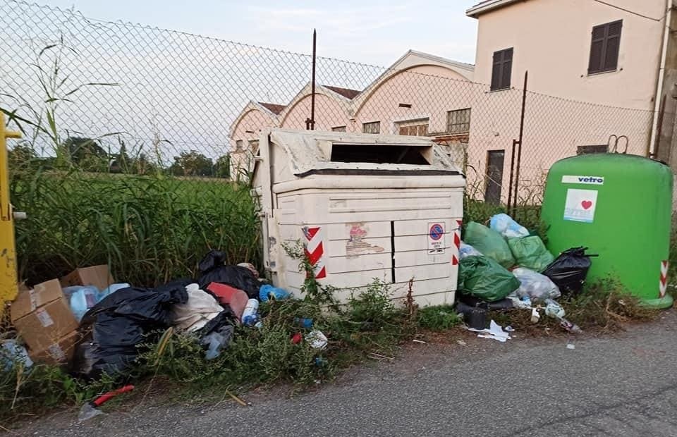 La Fraschetta denuncia gravi disagi sui rifiuti, Ciccaglioni: “Maggiore attenzione a zone critiche”