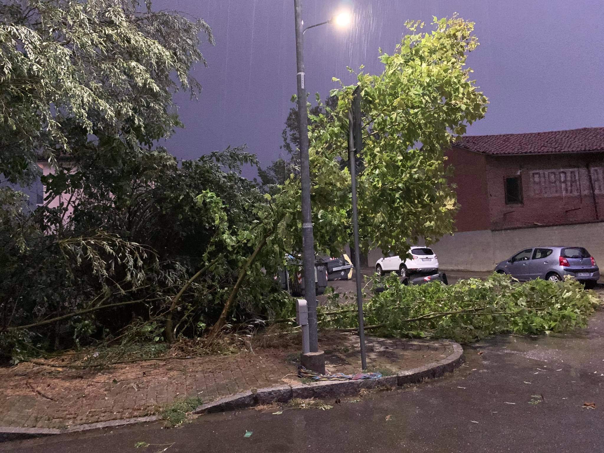 Forte ondata di maltempo in provincia di Alessandria: vento, grandine e fulmini